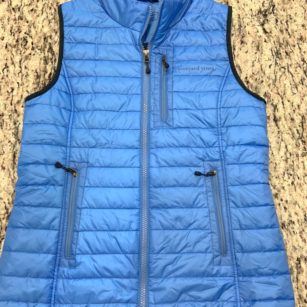 Vineyard Vines Puffer Vest.  Women’s (S)